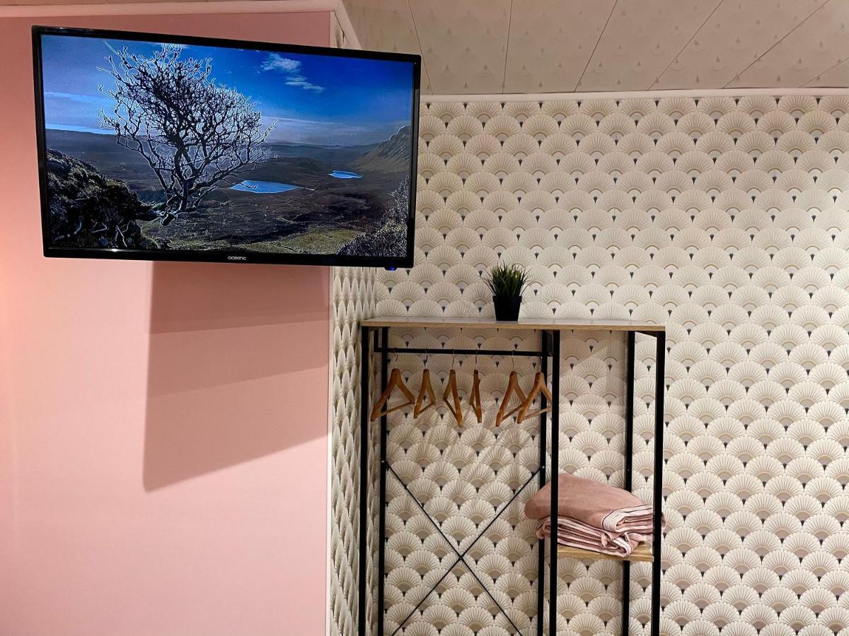 Capstay Color Valenciennes & Netflix Trith-Saint-Leger Eksteriør billede