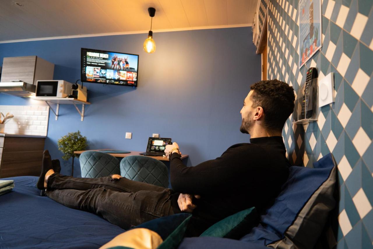 Capstay Color Valenciennes & Netflix Trith-Saint-Leger Eksteriør billede