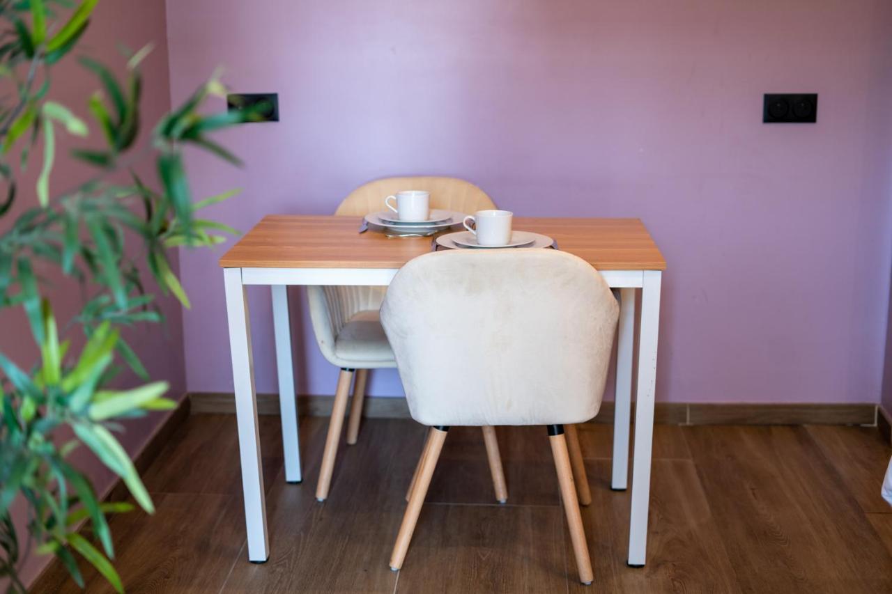 Capstay Color Valenciennes & Netflix Trith-Saint-Leger Eksteriør billede
